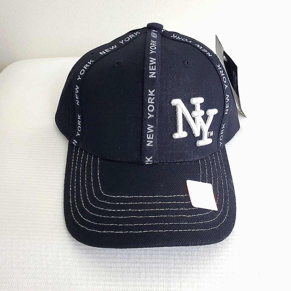 City Hunter New York Adjustable Baseball Hat